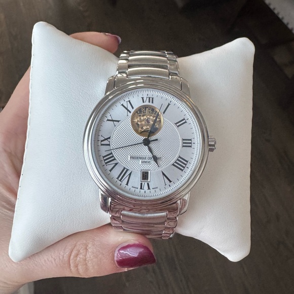 FRÉDÉRIQUE CONSTANT MENS WATCH (NWT) - Picture 3 of 6